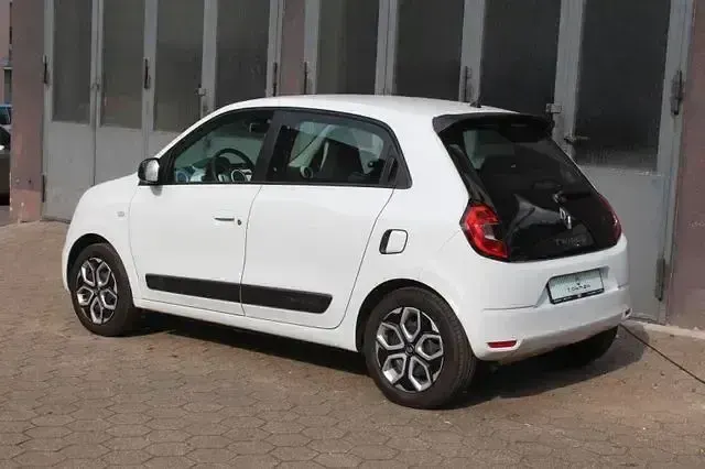 Gebraucht Renault Twingo Equilibre 65 PS (47 kW) 2023 Weiß Kleinwagen