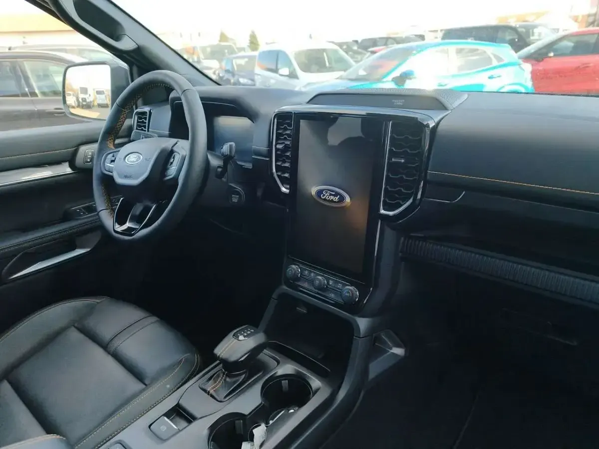 Neu Ford Ranger Wildtrack 279 PS (205 kW) 2026 Blau Pickup