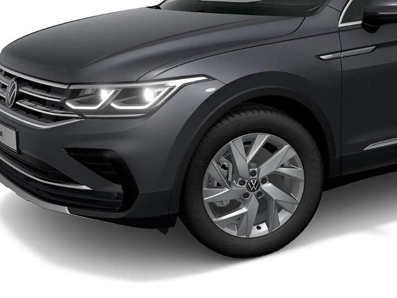 Gebraucht VW Tiguan Elegance 190 PS (139 kW) 2022 Delfingrau metallic SUV