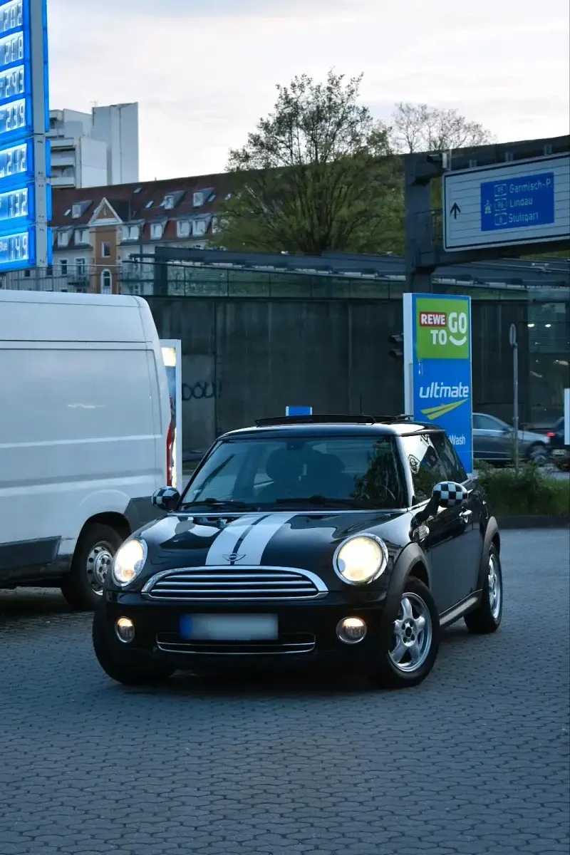 Gebraucht Mini Cooper Coupé 122 PS (89 kW) 2011 Schwarz Coupé