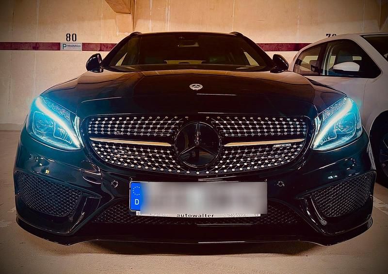 Schwarz Gebraucht 2017 Mercedes C43 AMG AMG Kombi | 32.490 € (Teuer) - Bild 1/4