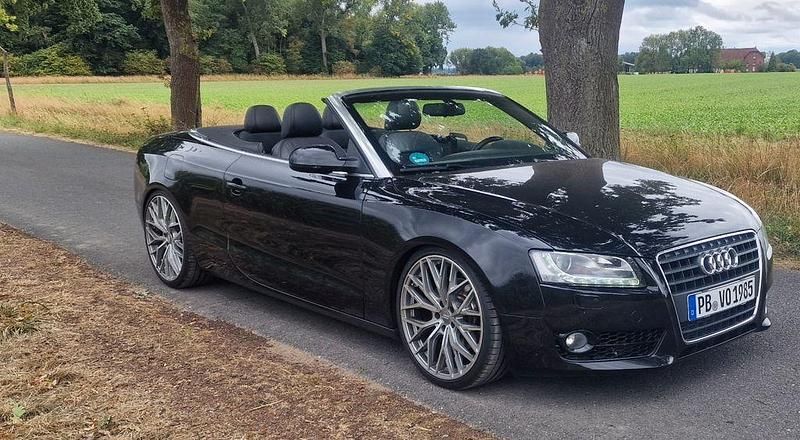 Schwarz Gebraucht 2010 Audi A5 Cabriolet Sport Cabrio | 10.999 € (Fairer Preis) - Bild 1/4