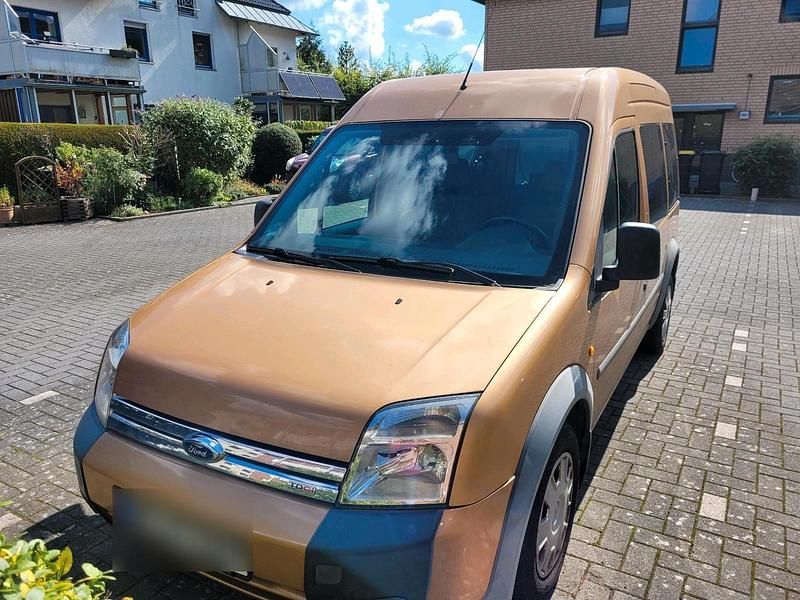 Orange Gebraucht 2007 Ford Tourneo Connect Van / Kleinbus | 7.500 € (Teuer) - Bild 1/4