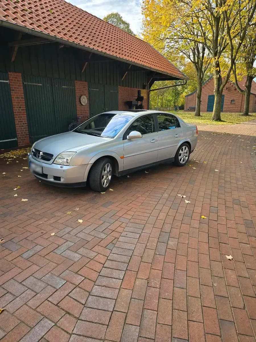 Gebraucht Opel Vectra 147 PS (108 kW) 2002 Silber Limousine