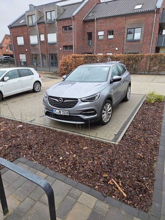Gebraucht Opel Grandland X Business Edition 300 PS (220 kW) 2021 Grau SUV