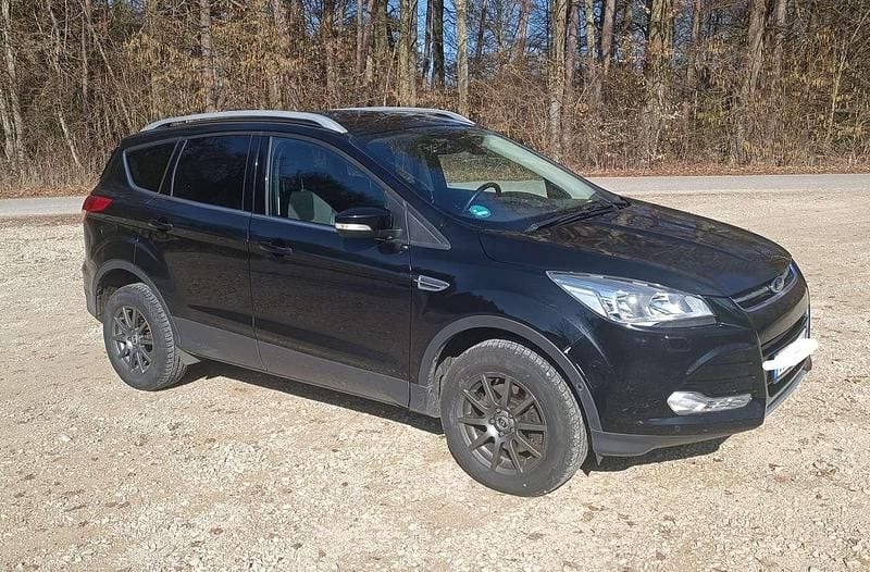 Gebraucht Ford Kuga Titanium 150 PS (110 kW) 2014 Schwarz SUV