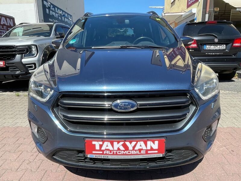 Gebraucht Ford Kuga ST-Line 175 PS (128 kW) 2018 Chrome blue SUV