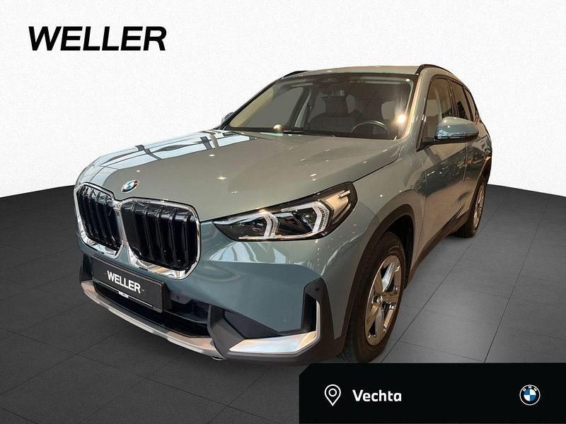 Cape york grün (grün) Gebraucht 2022 BMW X1 Performance SUV | 31.690 € (Teuer) - Bild 1/4