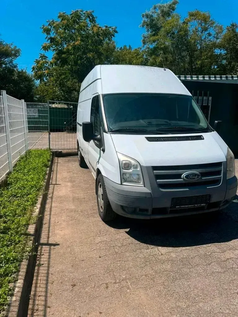 Gebraucht Ford Transit Tourneo 116 PS (85 kW) 2011 Weiß Van / Kleinbus