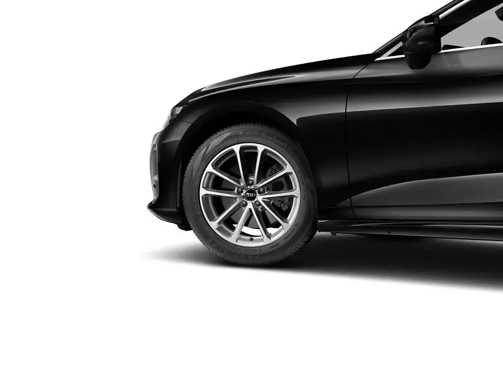 Gebraucht Audi A6 Ambiente 204 PS (150 kW) 2025 Mythosschwarz metallic Kombi