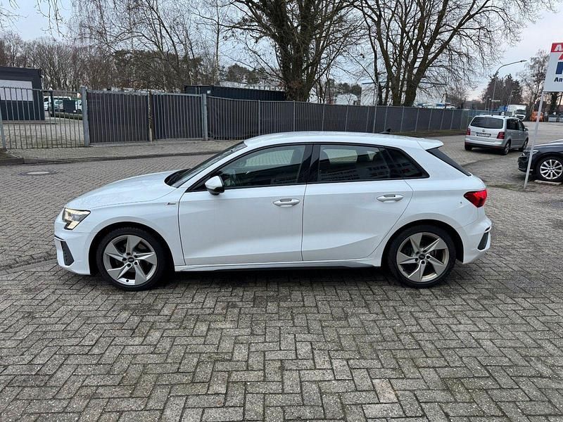 Gebraucht Audi A3 S-Line 150 PS (110 kW) 2021 Weiß Limousine