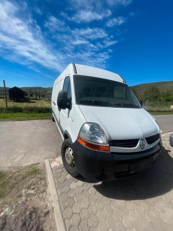 Second-hand Renault Master 120 CP (88 kW) 2008 Alb Monovolum