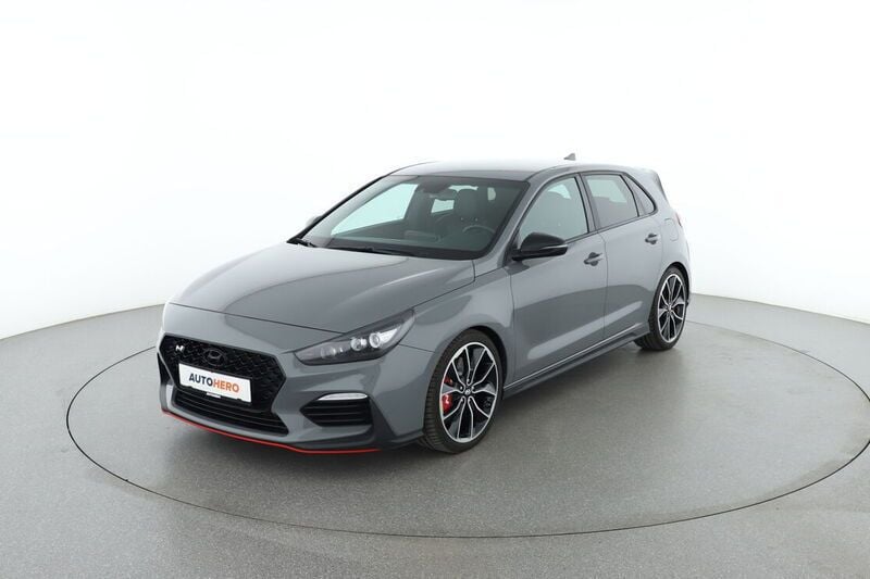 Grau Gebraucht 2019 Hyundai i30 N Performance Limousine | 21.470 € (Fairer Preis) - Bild 1/4