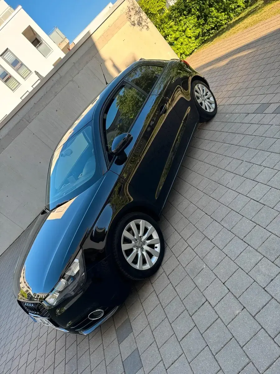 Usata Audi A1 101 CV (74 kW) 2010 Nero Utilitaria
