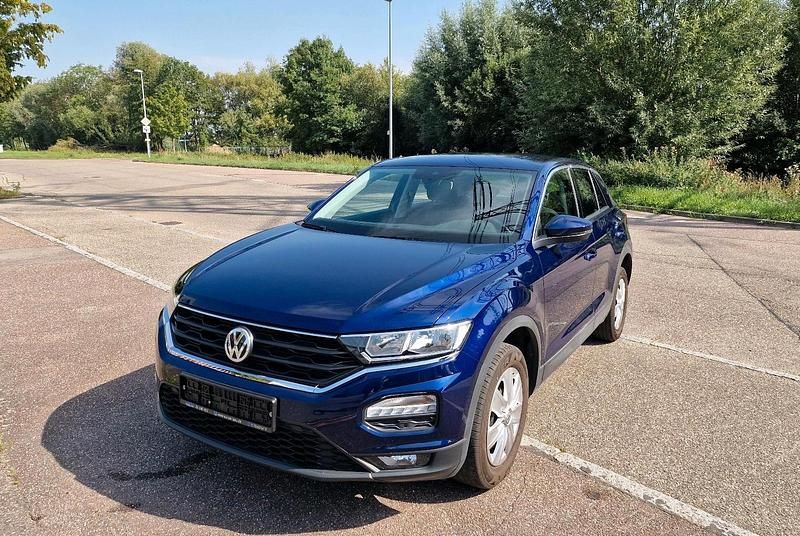 Blau Gebraucht 2019 VW T-Roc SUV | 14.780 € (Fairer Preis) - Bild 1/4