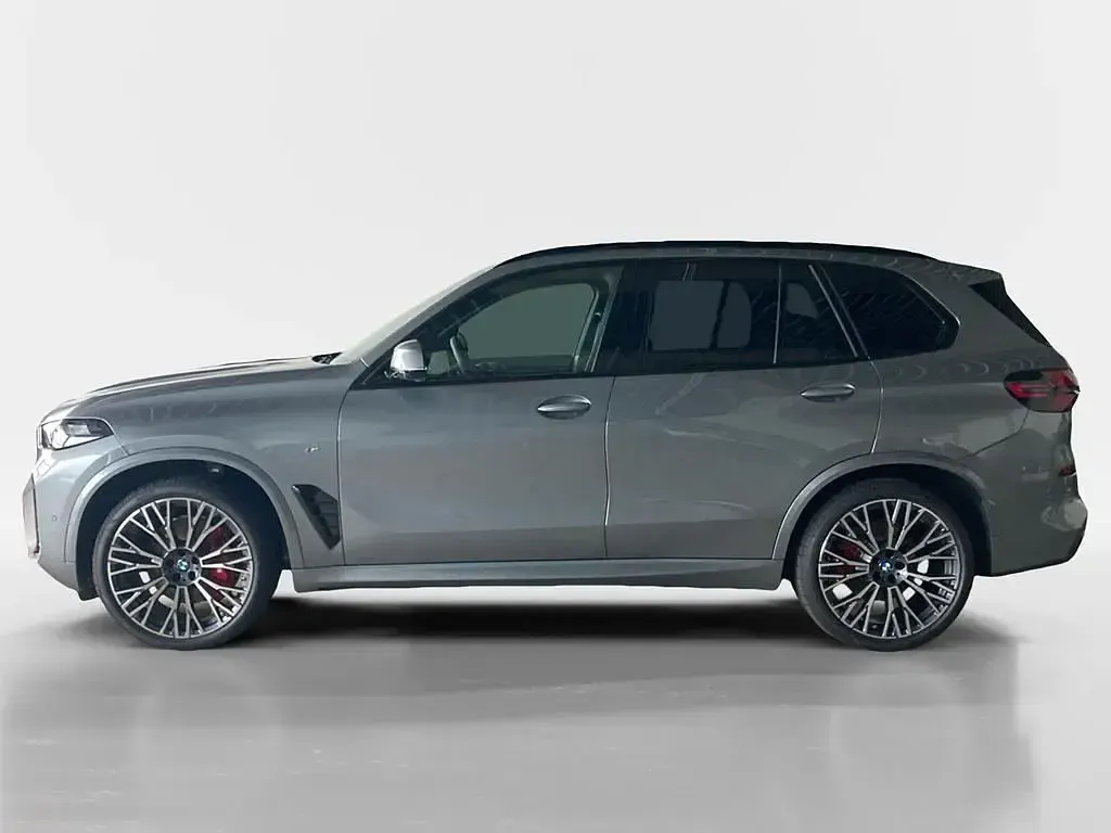 Neu BMW X5 M Sport 340 PS (250 kW) 2026 Grau SUV