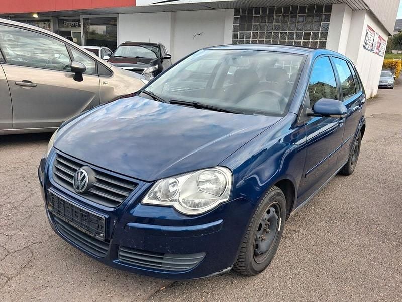 Gebraucht VW Polo Trendline 69 PS (50 kW) 2006 Blau Kleinwagen