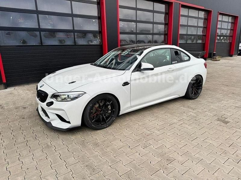 Weiß Gebraucht 2021 BMW M2 Performance Coupé | 105.910 € - Bild 1/4