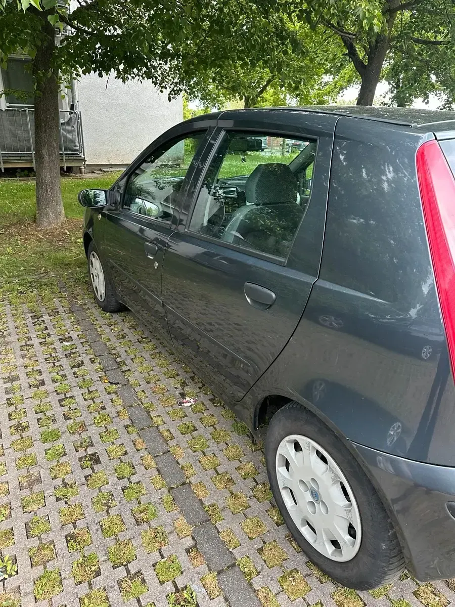 Usata Fiat Punto 60 CV (44 kW) 2001 Blu Utilitaria