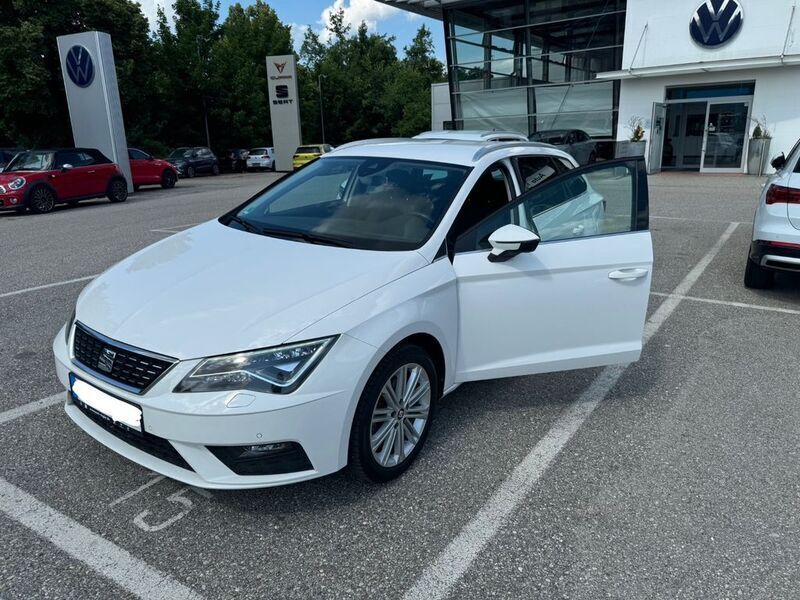 Weiß Gebraucht 2019 Seat Leon ST XCELLENCE Kombi | 10.500 € (Superpreis) - Bild 1/4