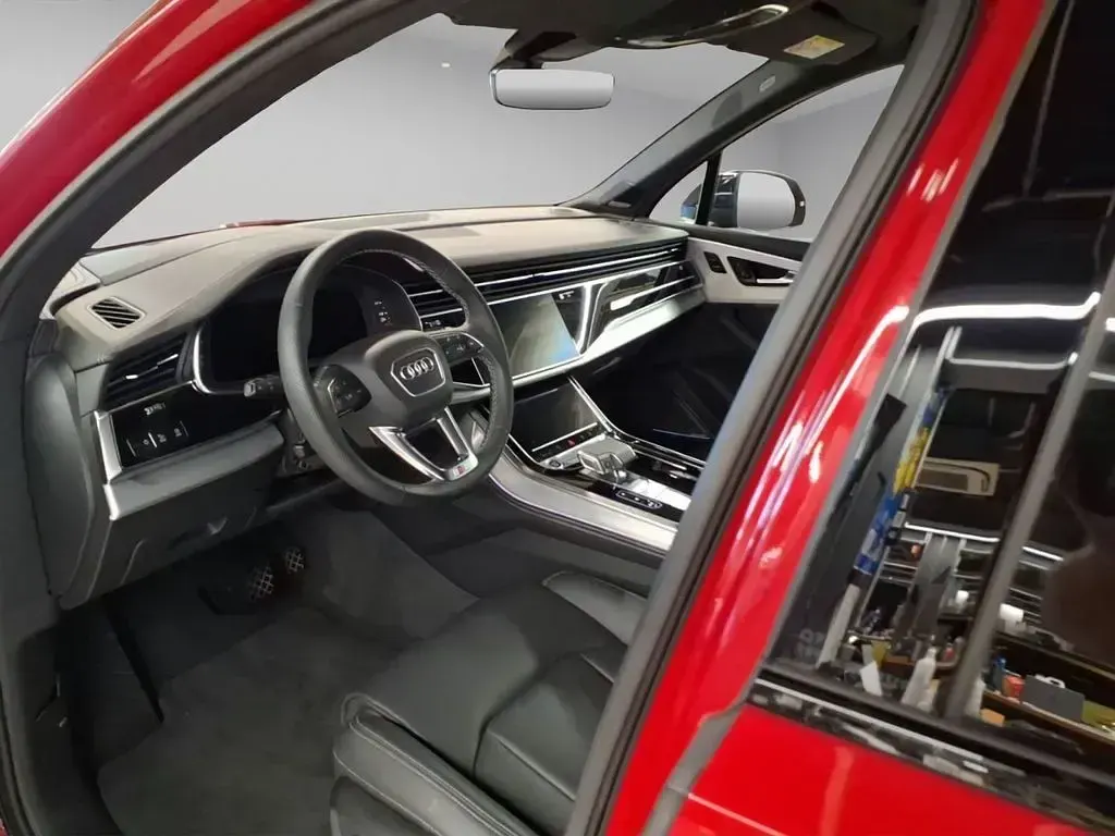 Gebraucht Audi Q7 S-Line 489 PS (359 kW) 2025 Rot SUV