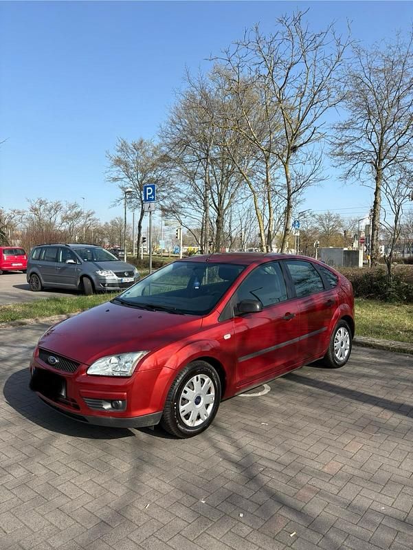 Gebraucht Ford Focus 101 PS (74 kW) 2006 Orange Kleinwagen