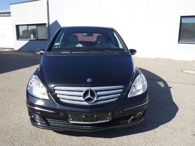 Gebraucht Mercedes B200 193 PS (141 kW) 2006 Schwarz Van / Kleinbus