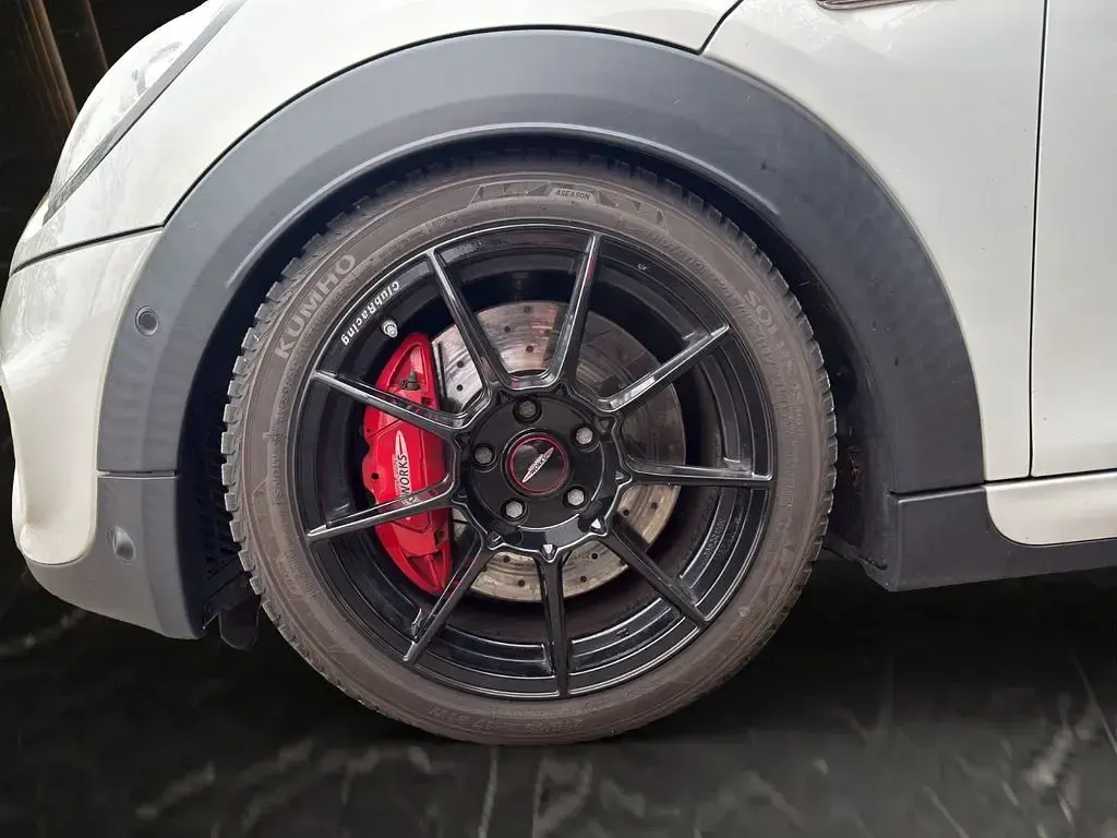 Gebraucht Mini John Cooper Works Sport 231 PS (169 kW) 2016 Silber Kleinwagen