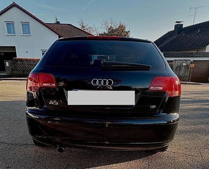 Gebraucht Audi A3 Ambiente 102 PS (75 kW) 2008 Schwarz Kleinwagen