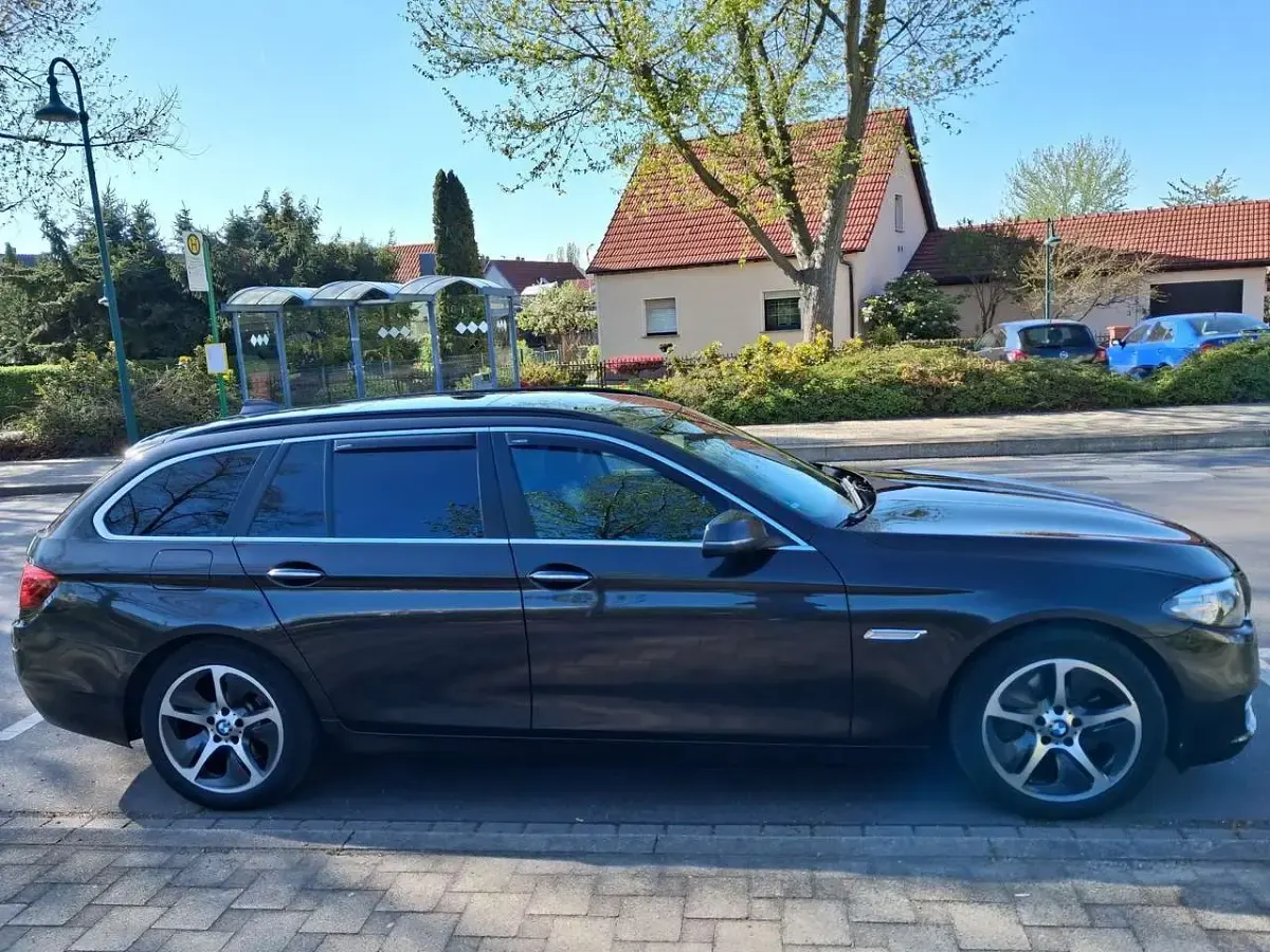 Gebraucht BMW 530 258 PS (189 kW) 2016 Kombi