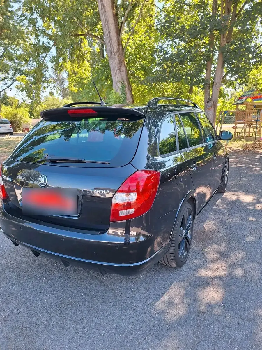 Gebraucht Skoda Fabia Monte Carlo 105 PS (77 kW) 2014 Schwarz Kombi