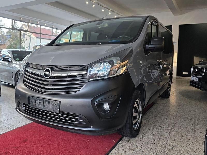 Gebraucht Opel Vivaro 140 PS (102 kW) 2015 Grau Van / Kleinbus