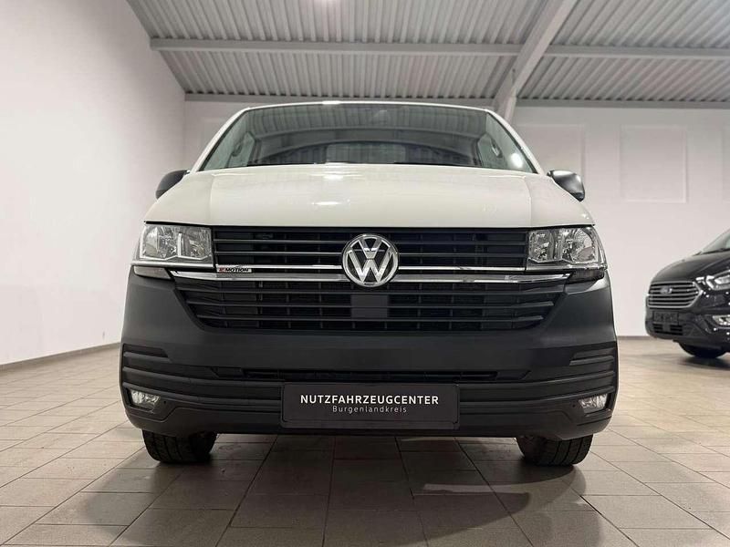 Gebraucht VW Transporter 150 PS (110 kW) 2021 Candy weiß Van