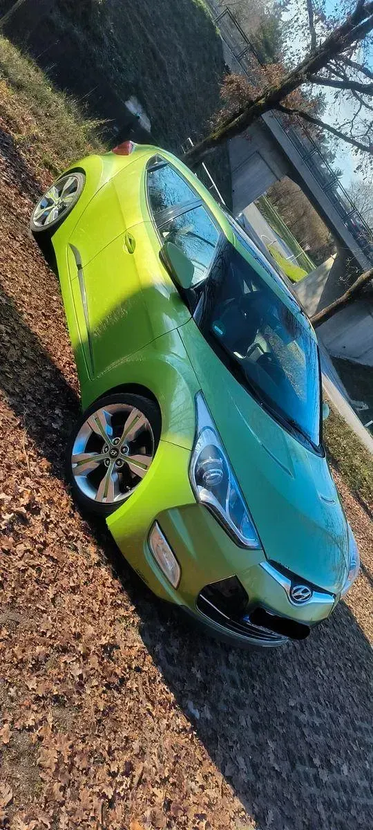Gebraucht Hyundai Veloster Intro Edition 140 PS (102 kW) 2011 Grün Kleinwagen