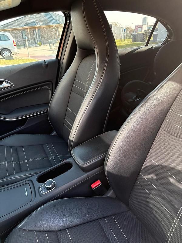 Usata Mercedes A180 2014 Nero Utilitaria