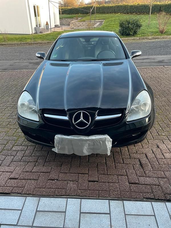 Gebraucht Mercedes SLK200 169 PS (124 kW) 2004 Schwarz Cabrio