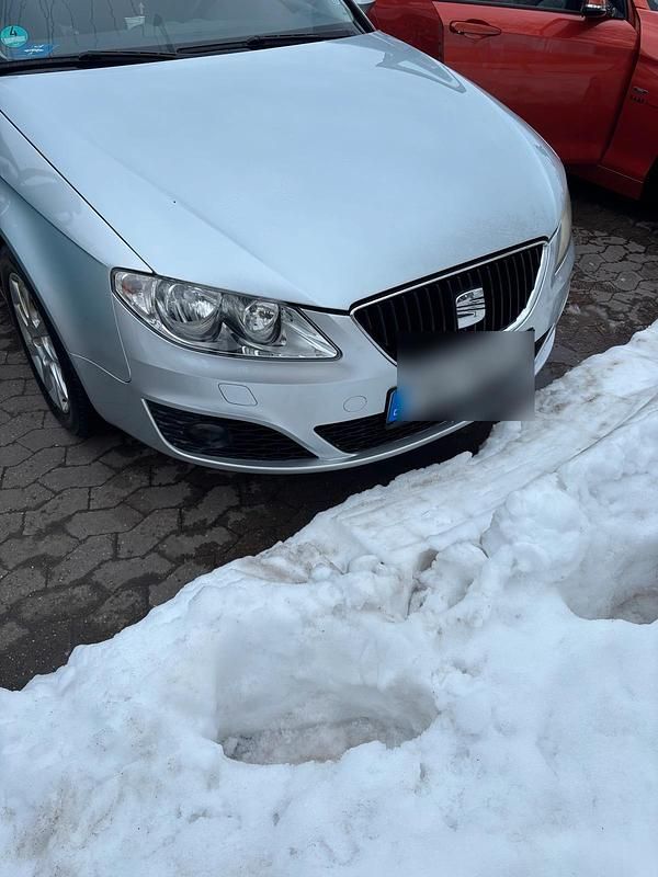 Silber Gebraucht 2009 Seat Exeo Kombi | 4.500 € (Fairer Preis) - Bild 1/4