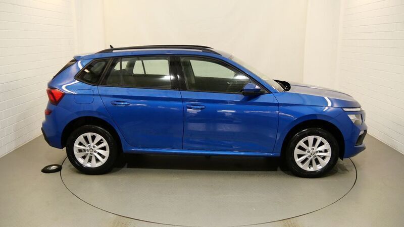 Neu Skoda Kamiq Selection 116 PS (85 kW) 2025 Blau SUV