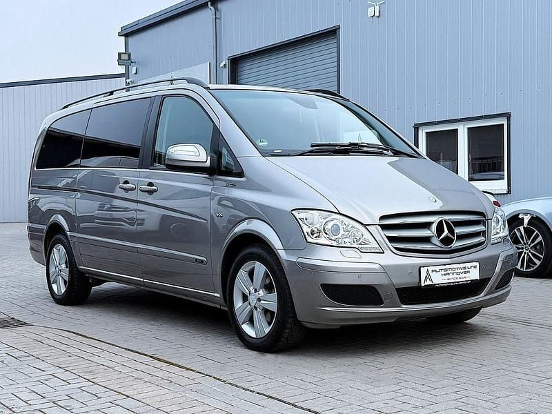 Gebraucht Mercedes Viano 224 PS (164 kW) 2012 Grau Van / Kleinbus