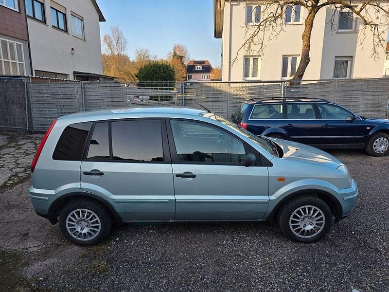 Gebraucht Ford Fusion 101 PS (74 kW) 2004 Grün Kleinwagen