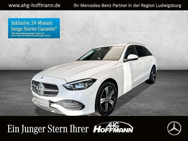 Weiß Gebraucht 2022 Mercedes C300e Avantgarde Limousine | 29.520 € (Guter Preis) - Bild 1/4