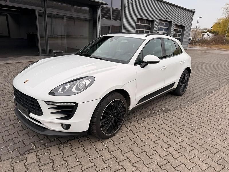 Gebraucht Porsche Macan S 260 PS (191 kW) 2017 Weiß SUV