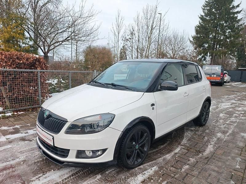 Weiß Gebraucht 2011 Skoda Fabia Monte Carlo Limousine | 4.990 € (Guter Preis) - Bild 1/4
