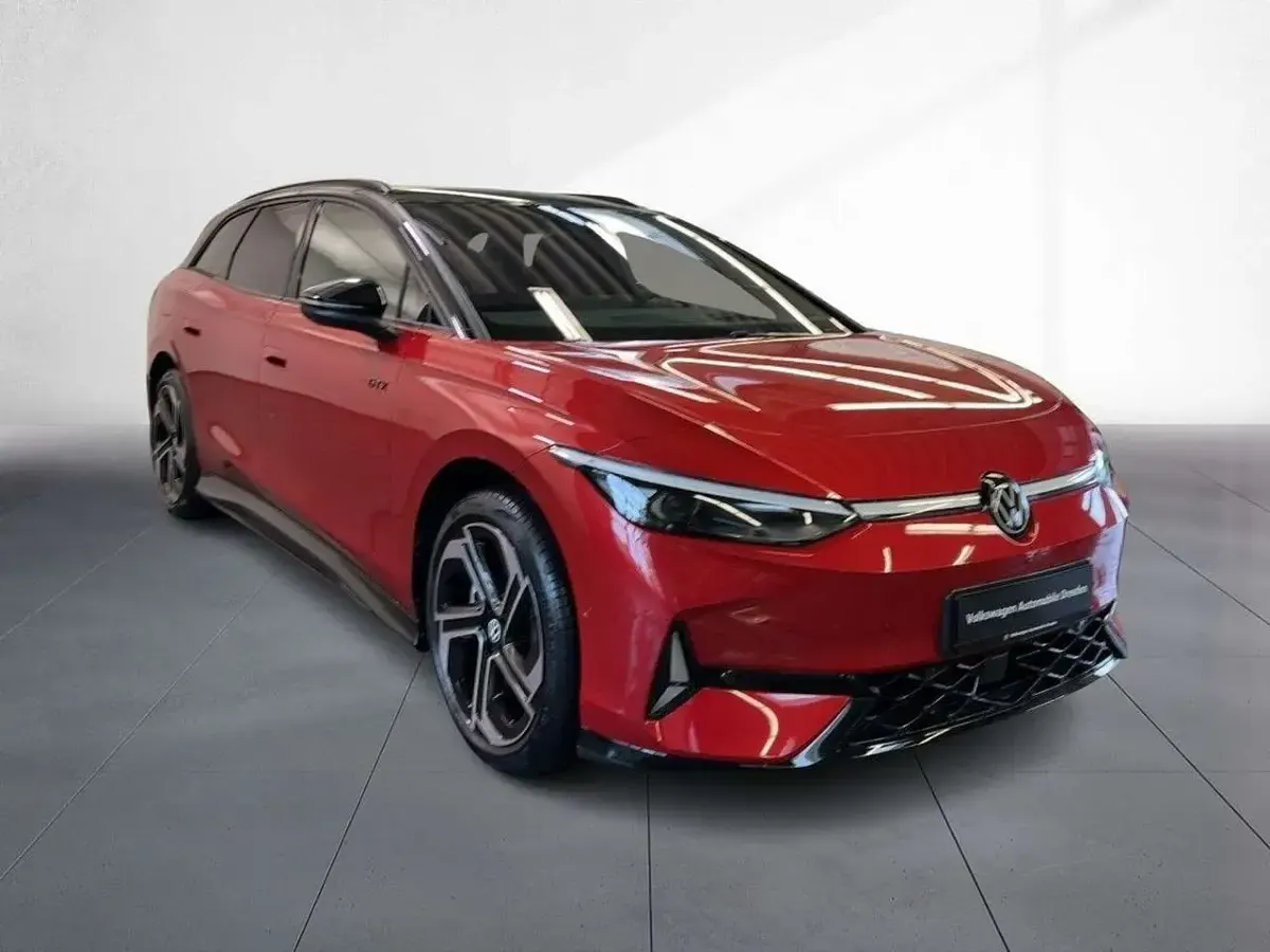 Neu VW ID.7 GTX 250 kW (340 PS) 2026 Rot Kombi