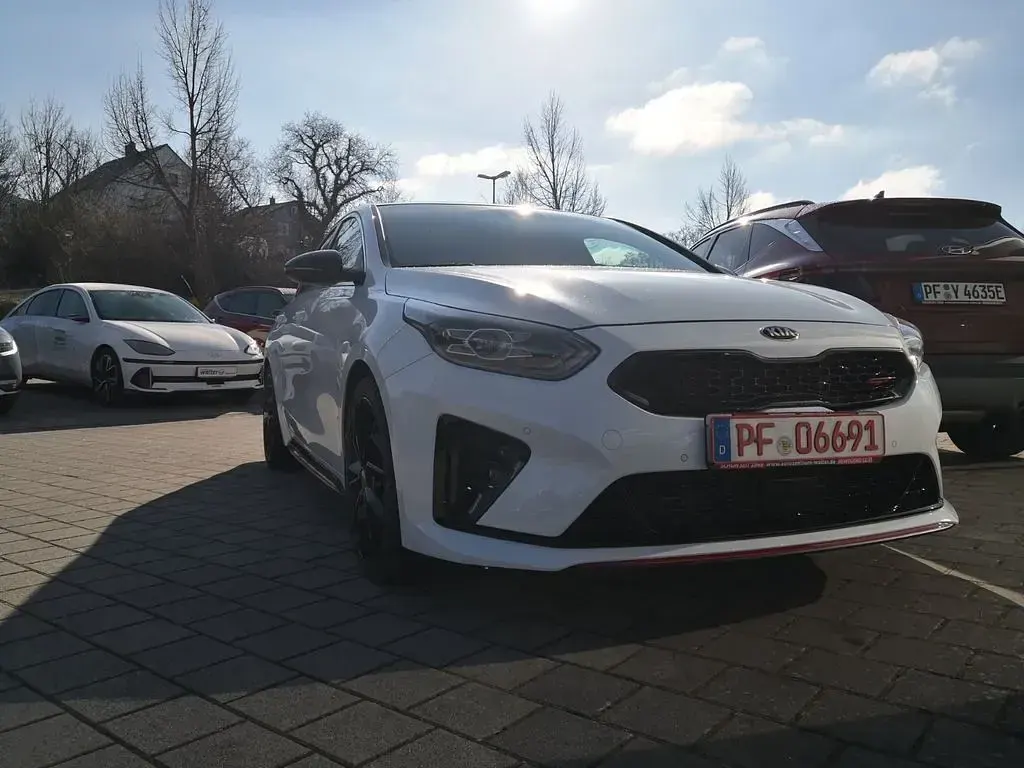 Second-hand Kia ProCeed GT GT 204 CP (150 kW) 2020 Alb Hatchback