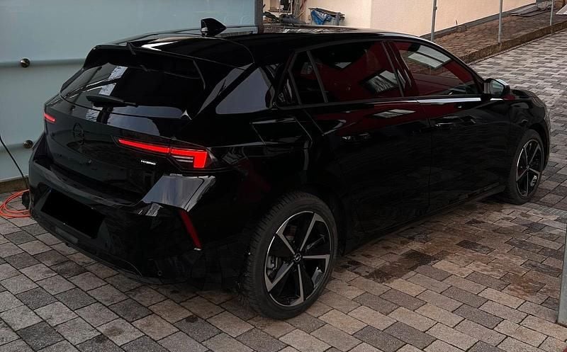 Gebraucht Opel Astra 181 PS (133 kW) 2025 Schwarz Limousine