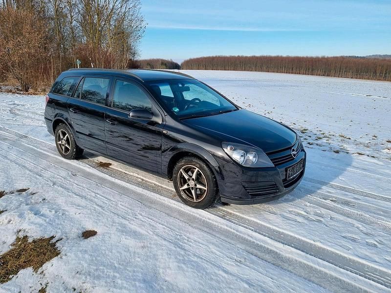 Gebraucht Opel Astra 105 PS (77 kW) 2005 Schwarz Kombi