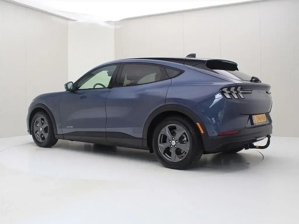Gebraucht Ford Mustang Mach-E 189 kW (258 PS) 2021 Blau SUV