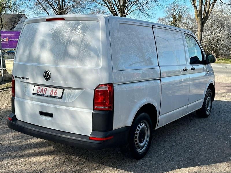 Gebraucht VW Transporter 84 PS (61 kW) 2019 Weiß Van