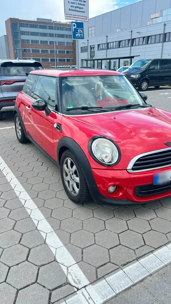 Gebraucht Mini Cooper 70 PS (51 kW) 2010 Rot Kleinwagen